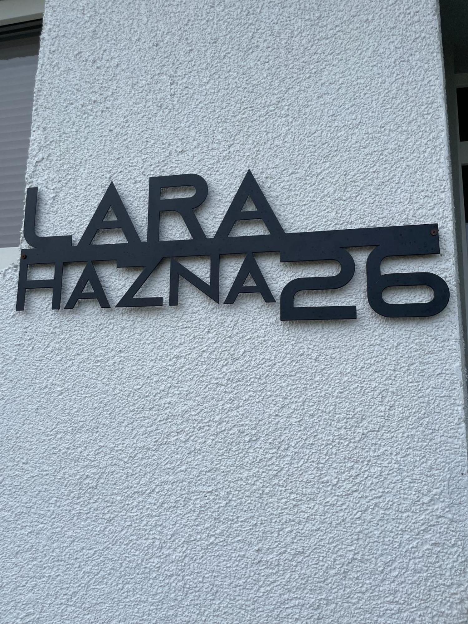 Sobe Lara Lägenhet Gradacac Exteriör bild